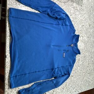 Patagonia Light Weight Quarter Zip